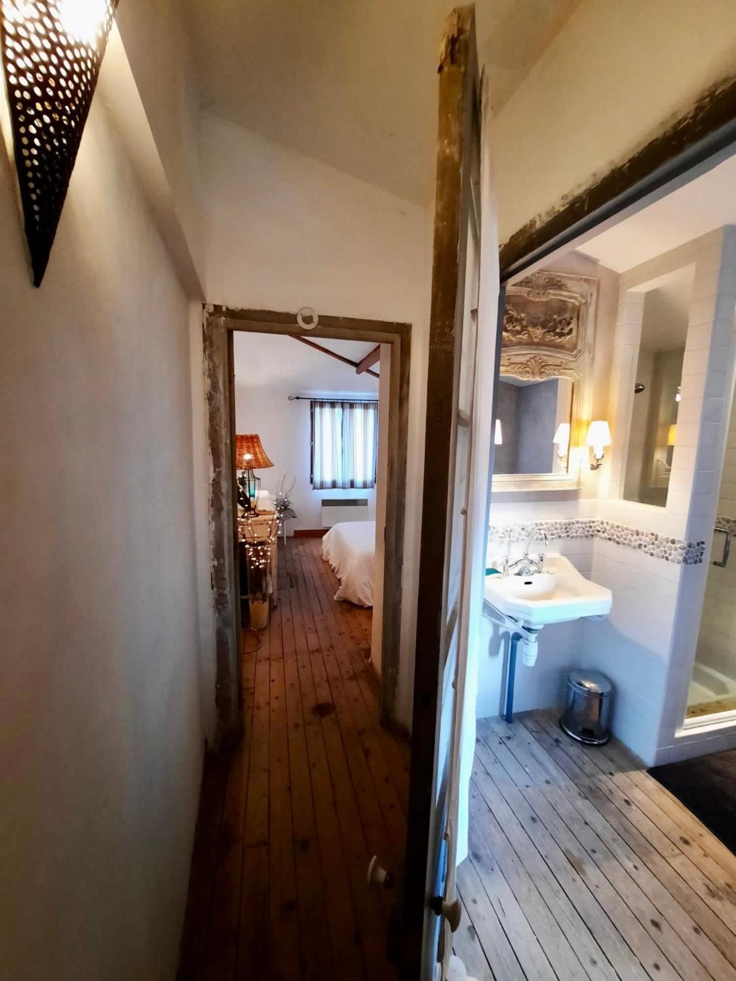Pierres Et Jardins Bed & Breakfast Санлис Екстериор снимка