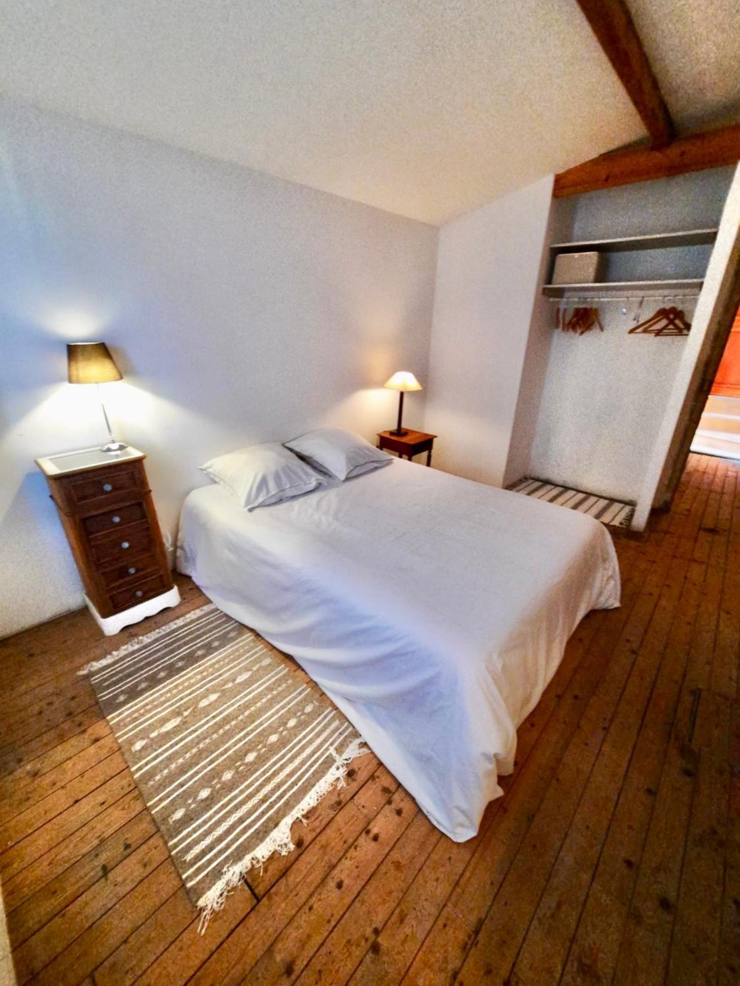 Pierres Et Jardins Bed & Breakfast Санлис Екстериор снимка