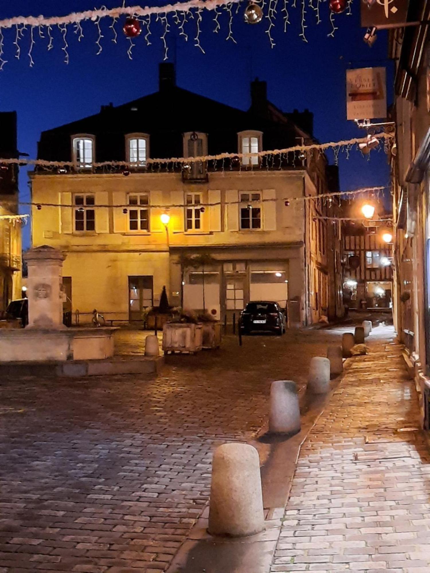 Pierres Et Jardins Bed & Breakfast Санлис Екстериор снимка